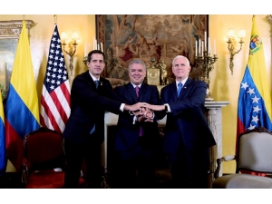 Guaido Ve Pence’den Maduro’ya Baskıyı Artırma Kararı