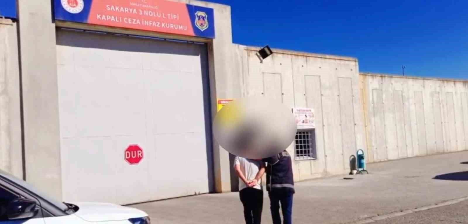 sakarya-merkezli-4-ilde-suc-orgutu-operasyonu-21-eylem-engellendi-3-supheli-tutuklandi