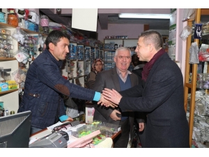 Şehzadeler Esnafından Özdemir’e Yoğun İlgi