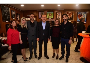 Ev Hanımı Ressamdan Sergi