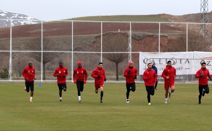 Mer Hakan: "bursaspor Puanla Dönmek Istiyoruz"