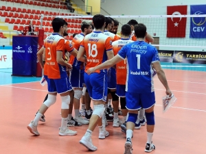 İstanbul Bbsk, Onıco Varşova’ya 3-2 Mağlup Oldu