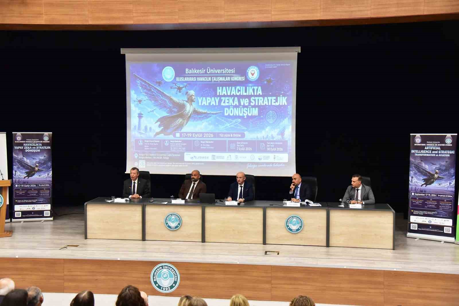 sivil-havaciligin-gelecegi-balikesir-de-masaya-yatirildi