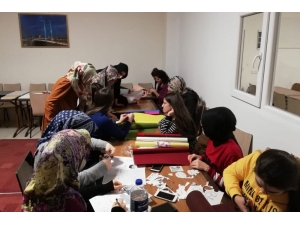 Keçe, Üniversite Öğrencilerin Elinde Tekrar Hayat Buluyor