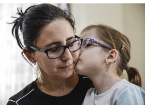 Yüzde 93 Engelli Minik Elif’in Cevapsız Sorusu: "Beni Bu Hale Kim Getirdi?"