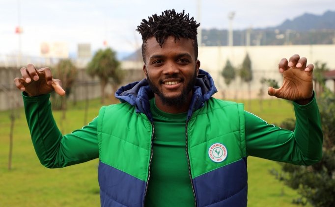 Rizesporlu Awaziemn'in Gözü F.bahçe'den 3 Puanda!