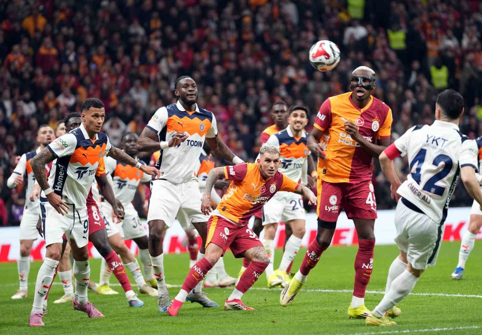 galatasaray-deplasmanda-basaksehir-ile-karsilasacak