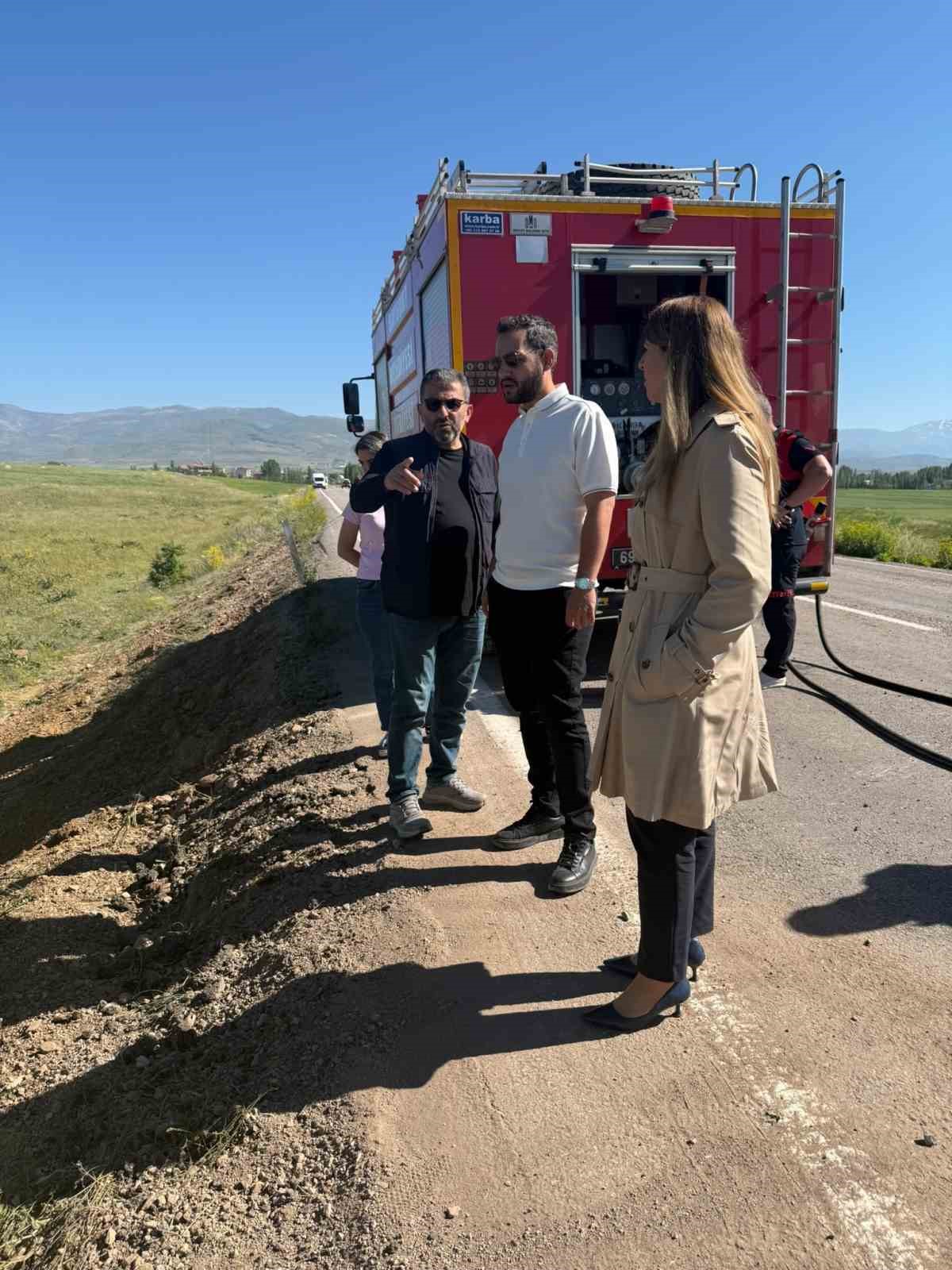 bayburt-ta-yakit-yuklu-tankerin-devrildigi-bolgede-cevresel-inceleme-yapildi