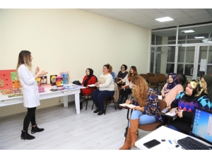 Nevşehir’de Okul Öncesi Çocuk Gelişimi Ve Eğitim Kursu Devam Ediyor