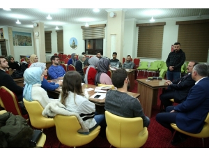 Vali Pehlivan Erasmus Plus Proje Eğitimi Alan Öğretmenlerle Bir Araya Geldi