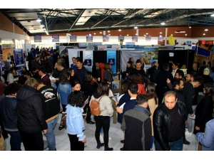 Turizm Öğrencileri Sektör Temsilcileri İle Buluştu