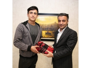 Çankırı Halterde Naim’in İzinde