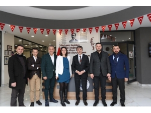 Başkan Alemdar: “Geleceği Planlayan Gençlere İhtiyaç Var”