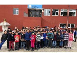 Jandarmadan "Öncelik Hayatın, Öncelik Yayanın" Uygulaması