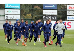 Fenerbahçe, Çaykur Rizespor Maçı Hazırlıklarını Sürdürdü