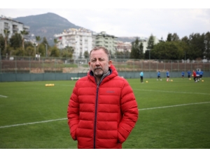 Sergen Yalçın: ”Akhisarspor Maçına İyi Konsantre Olmaya Çalışacağız”