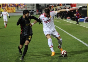 Ziraat Türkiye Kupası: Göztepe: 0 - Evkur Yeni Malatyaspor: 0 (İlk Yarı)