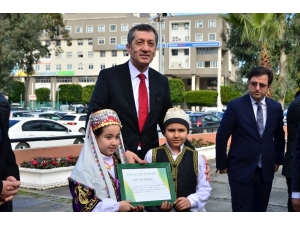 Bakan Selçuk’a “Fidan Sertifikası"