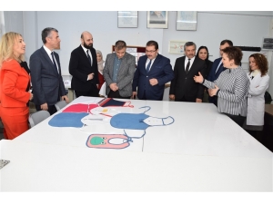 Edremitli Lise Öğrencileri Anlamlı Bir Proje İçin Kolları Sıvadı