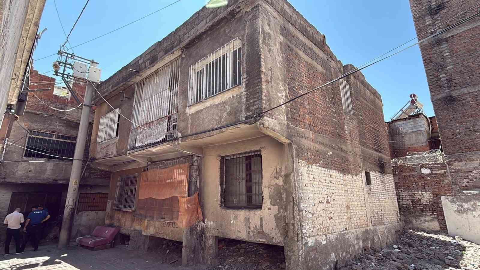 diyarbakir-da-bir-eve-silahli-saldiri-duzenlendi
