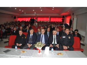 "Yaya Güvenliği" Filmi 49 Okulda 6 Bin Öğrenciye Eş Zamanlı Olarak Gösterildi