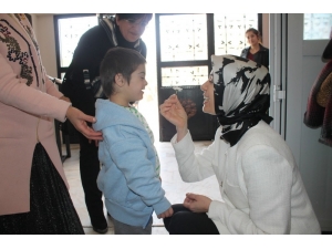 İzmirli Gençlere Ve Engellilere Müjde