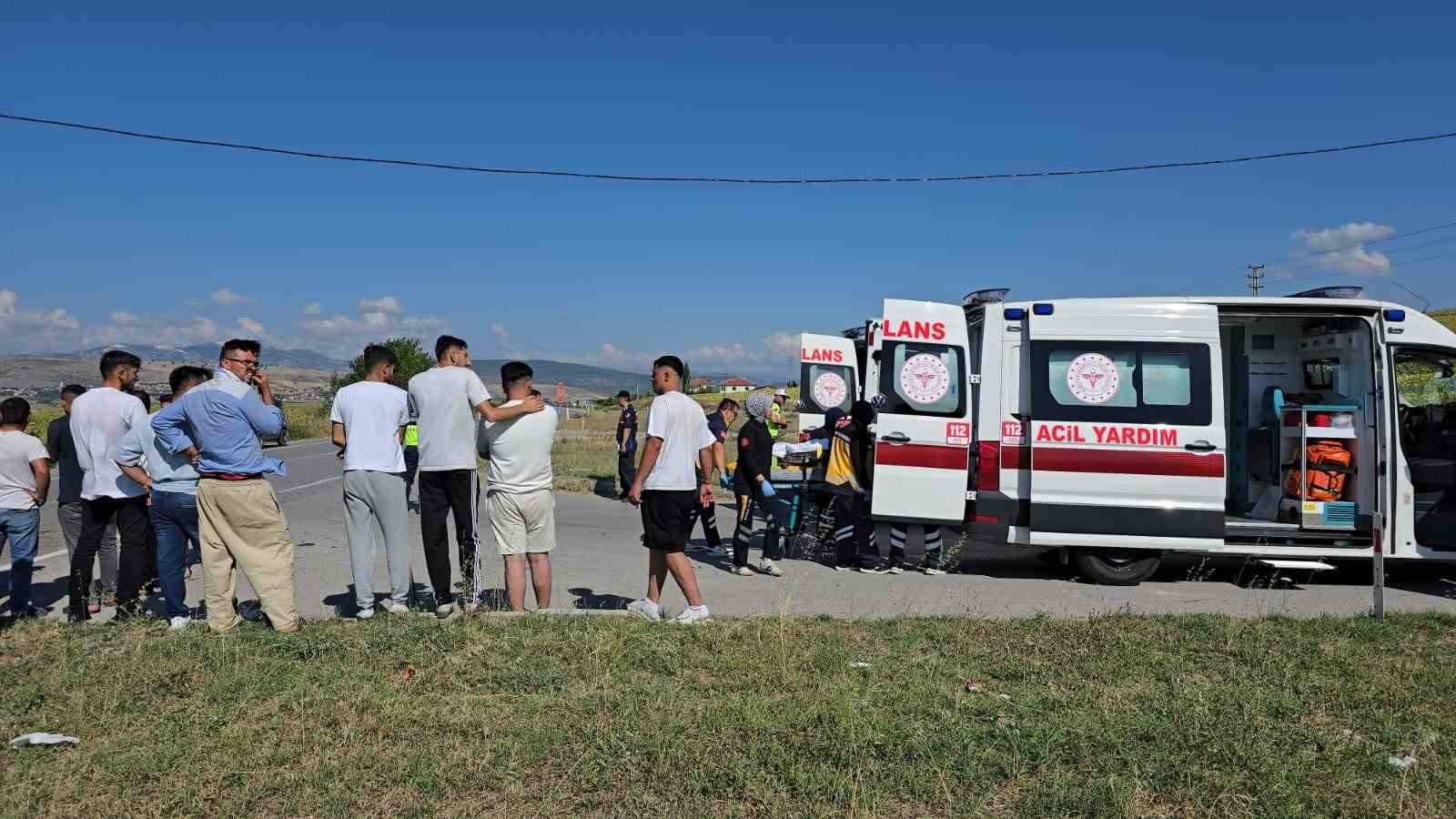 samsun-da-motosikletler-carpisti-3-yarali