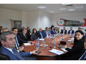 Balıkesir’de Sağlık Çalışanlarına Rekor Maaş Promosyonu