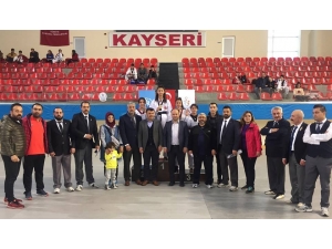 Analik Taekwondo İl Seçmeleri Sona Erdi