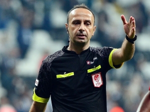 Barış Şimşek, Uefa Hakem Eğitimcileri Kursu’na Katılıyor