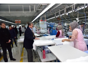 Başkan Can Kentteki Fabrikaları Ziyaret Etti