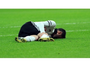 Kagawa Ve Gökhan Gönül Kadroda Yok