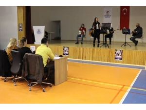 Genç Sesler Yarıştı
