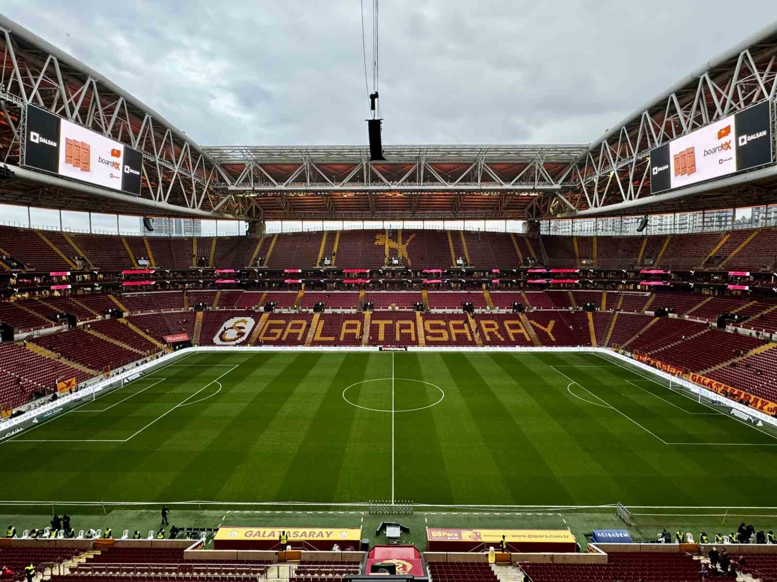 super-lig-de-en-pahali-kombine-645-bin-lira-en-ucuz-3-bin-lira