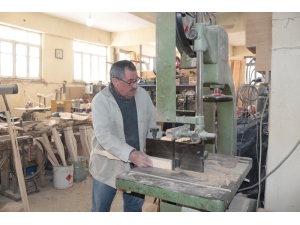 Udi Marangozdan Rast Makamında Şarkılar