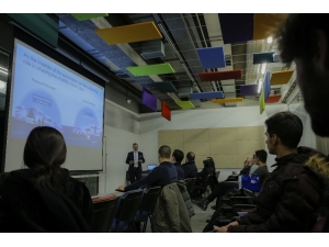 Mbfh Ceo’su Gerhard Gross İstanbul Bilgi Üniversitesi Öğrencileriyle Buluştu