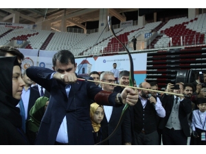 Bakan Kurum, Antalya’da Ok Attı
