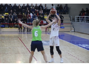 Türkiye Kadınlar Basketbol 1. Ligi: Elazığ İl Özel İdare: 68 - Nesibe Aydın: 62