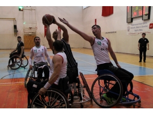 Tekerlekli Sandalye Basketbol Süper Ligi: Yosk: 47 - Beşiktaş: 94