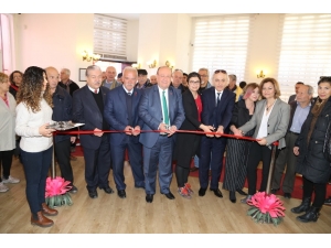 Elibelinde1 Sergisi Efeler’de Açıldı