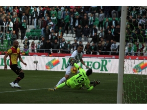 Spor Toto Süper Lig: Konyaspor: 1 - Göztepe: 0 (İlk Yarı)