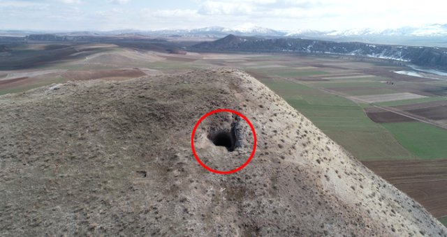 Sırrı Çözülemiyor! Sivas'taki Delik Tepe Tüneli Merak Konusu Oldu