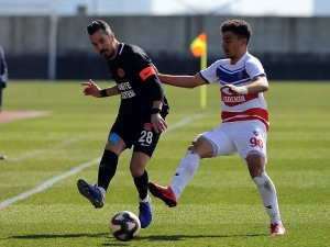 Spor Toto 1. Lig: Ümraniyespor: 3 - Kardemir Karabükspor: 0