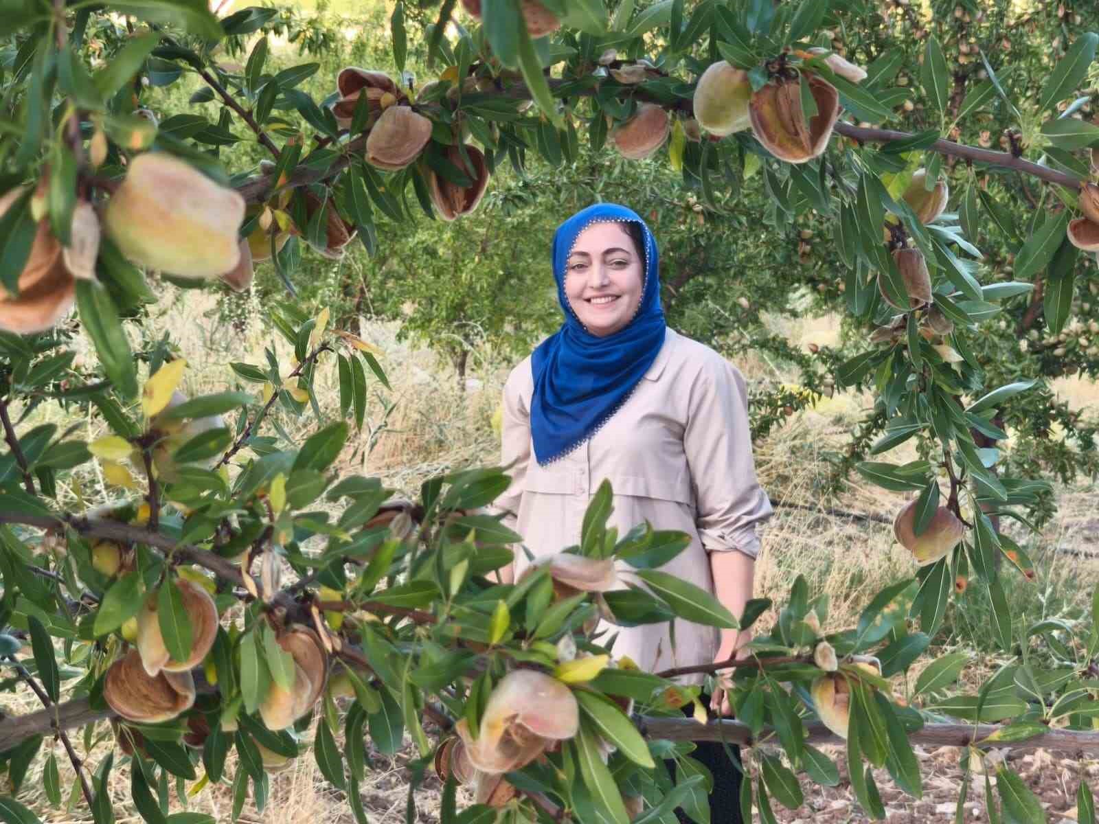 kadin-emegi-topragi-berekete-donusturdu-devlet-destegiyle-atil-araziyi-uretime-kazandirdi