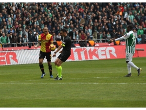 Mehmet Sepil: “Türk Hakemleri Adına Utanıyorum”