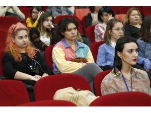 Kadın Yönetmenler Konak’ta