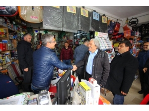 Başkan Şahin, Küçük Sanayi Sitesini Ziyaret Etti