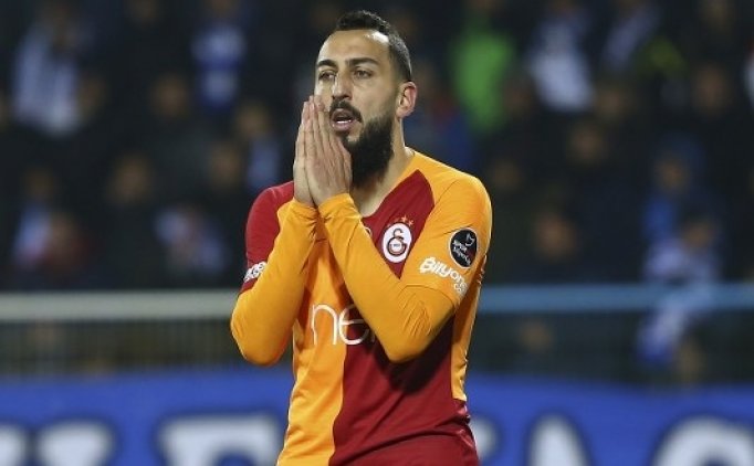 Galatasaray'ın Hayal Kırıklığı: 2 Forvet, 1 Şut!