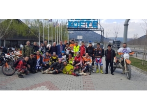 Vezirhan Motorcuları Ağırladı