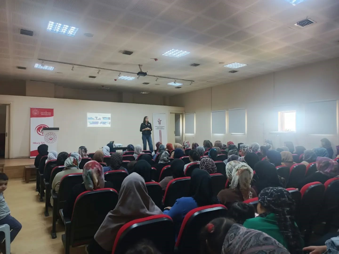 nazilli-de-anne-adaylarina-doguma-hazirlik-egitimi